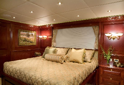 Yacht Amarula Sun guest stateroom