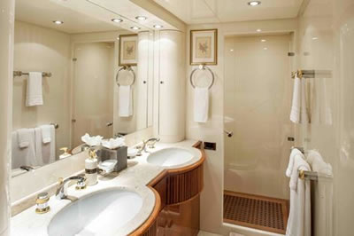 Yacht Grand Barossa master bathroom below deck
