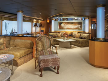Yacht Independence 2 main salon
