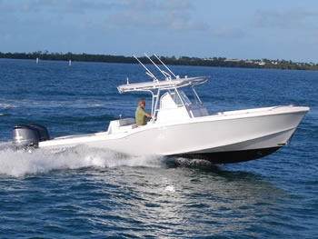 Yacht Independence 2 tender