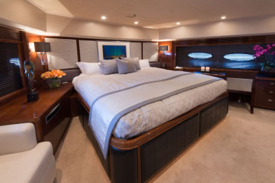 Yacht Livernano VIP stateroom