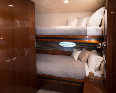 Yacht Livernano twin stateroom - bunks