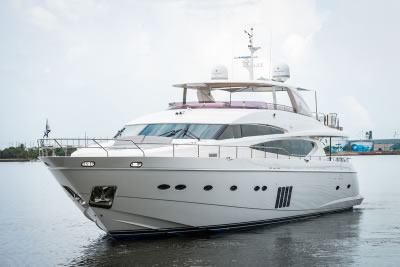 Yacht Livernano profile
