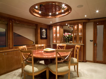 Yacht Tigers Eye dining