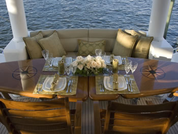 Yacht Tigers Eye aft deck dining